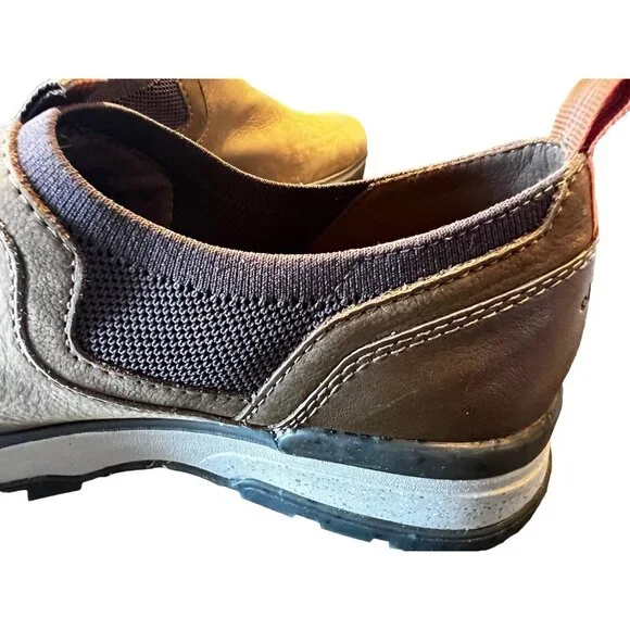 Earth Elements Men’s Size 9.5 Shoes Taupe Slip-Ons Suede  Padded Insoles Vents - Picture 9 of 9